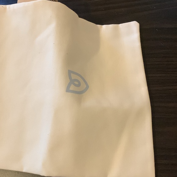 Rothy’s Size 11 Camel Ribbon Stripe Unicorn Pair!! - Picture 4 of 6